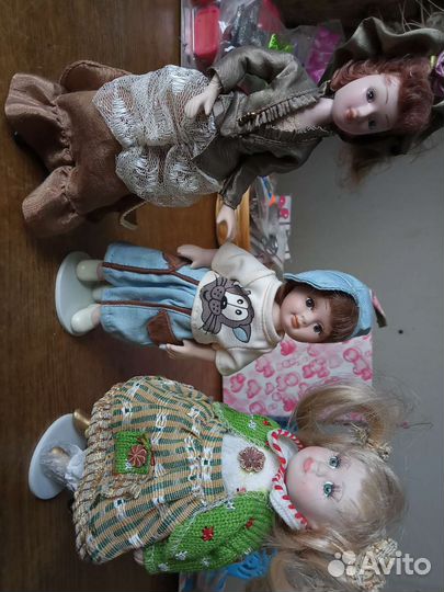 Кукла фарфоровая коллекционная