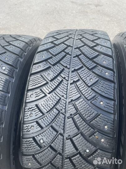 Bfgoodrich G-Force Stud 205/55 R16