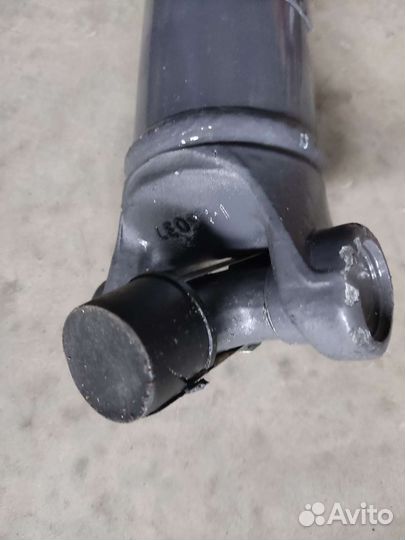 Карданный вал 87552420