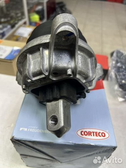 Опора двигателя левая BMW 5 f10/f11 2.0-2.5d