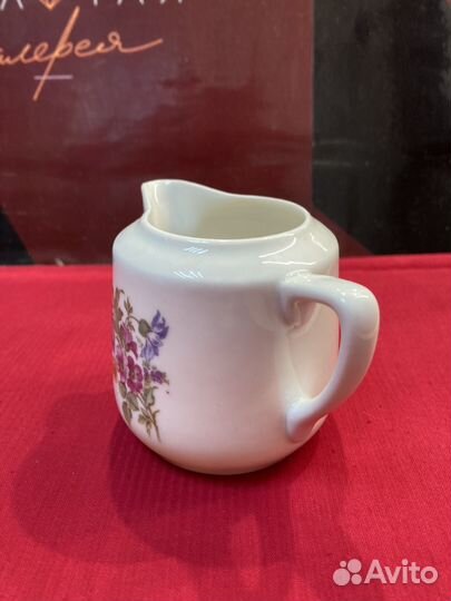 Молочник старинный