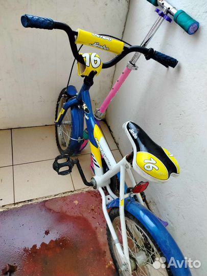 Детский велосипед 16