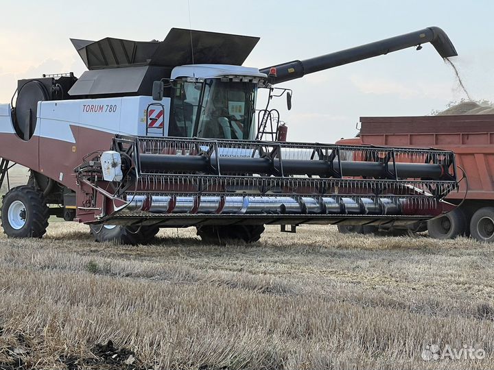 Комбайн Ростсельмаш Torum 780, 2016