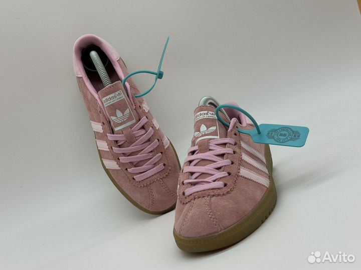 Adidas originals Bermuda Glow Pink