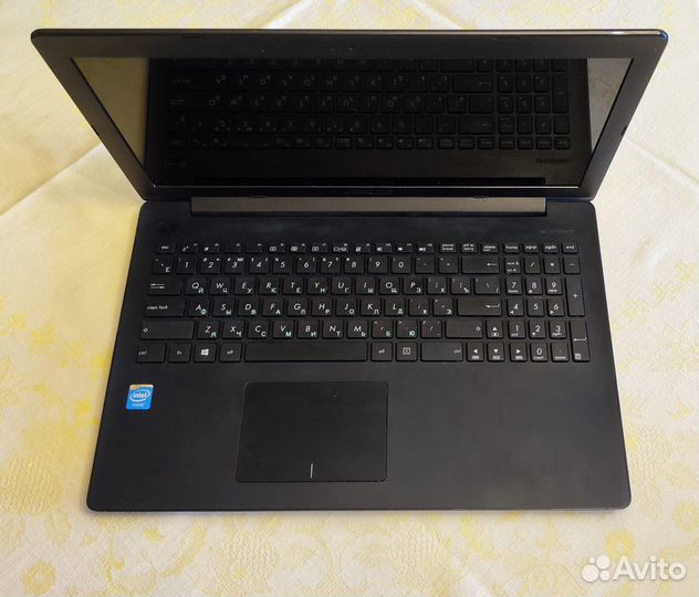 Ноутбук asus F553M