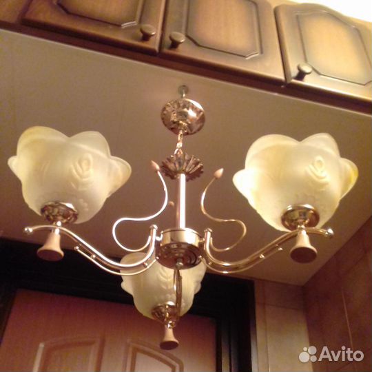 Люстрочка под золото