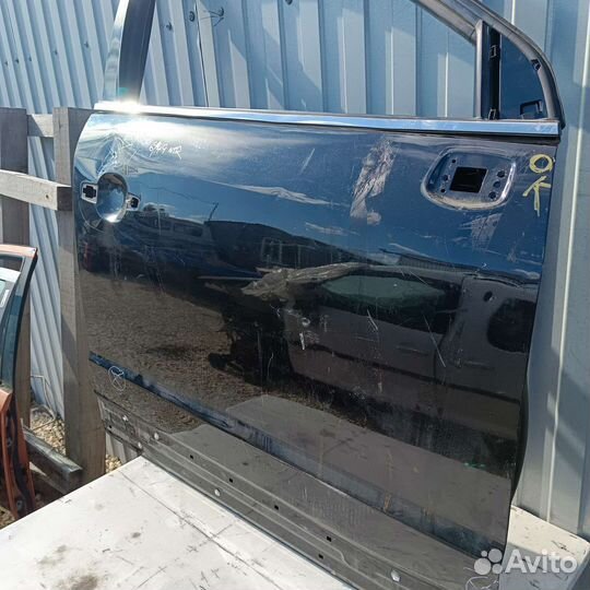 Передняя правая дверь Opel Antara 1