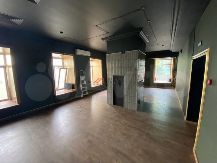 Сдам торговое помещение, 150 м²