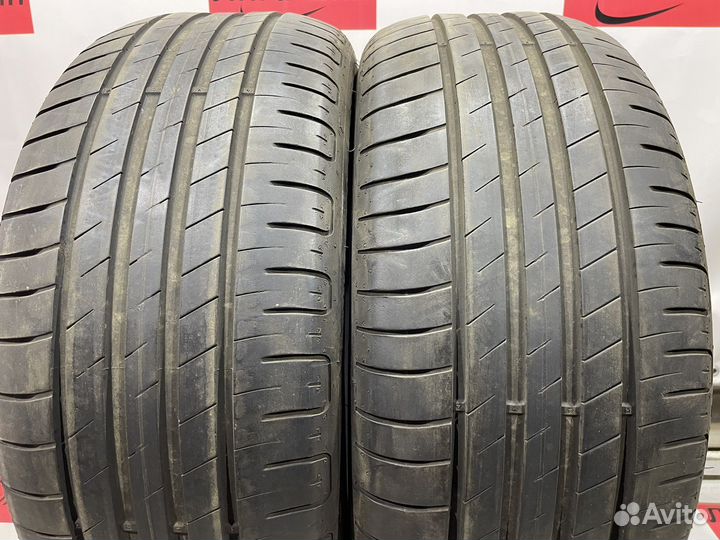 Goodyear EfficientGrip Performance 225/55 R16
