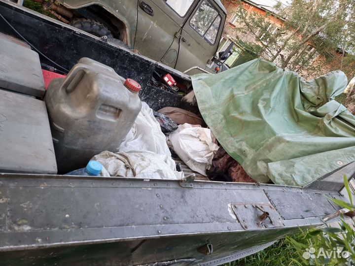 Моторная лодка