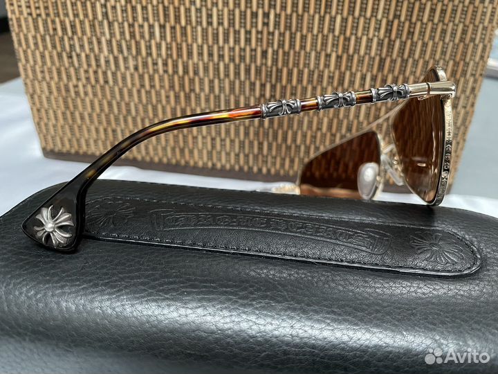 Очки солнцезащитные Chrome Hearts