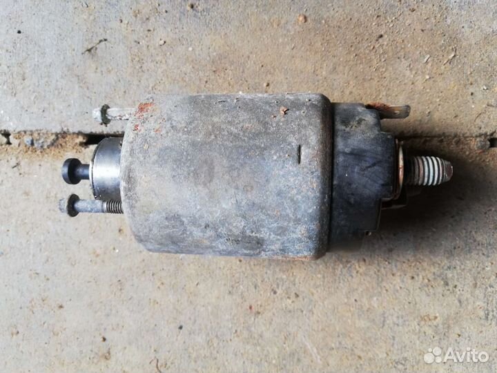 Втягивающее реле стартера Kia Spectra