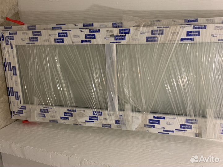 Пластиковая дверь новая