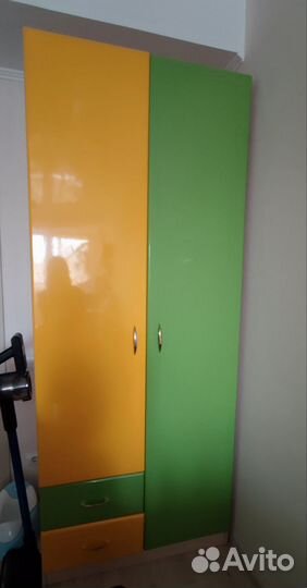 Детский шкаф для одежды