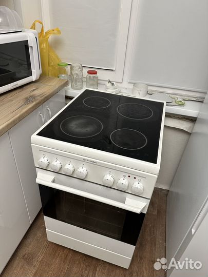 Электрическая плита