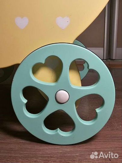 Деревянная коляска для кукол