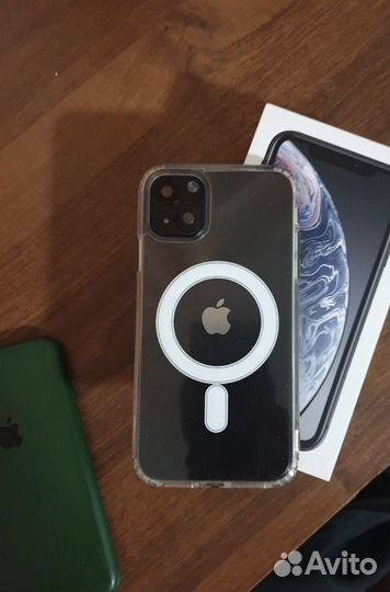 Телефон iPhone хр