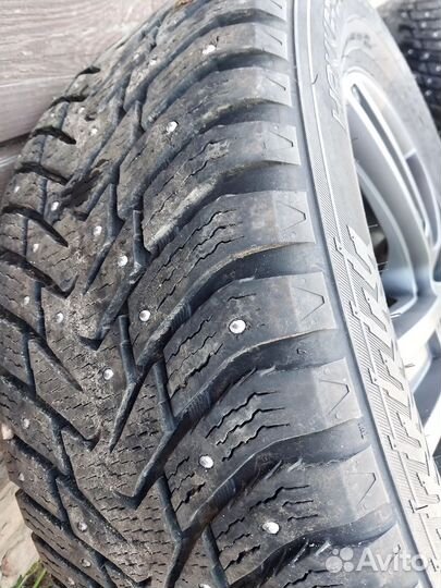 Nokian Tyres Hakkapeliitta 8 255/55 R18 204