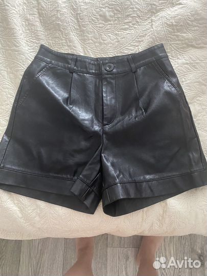 Шорты новые
