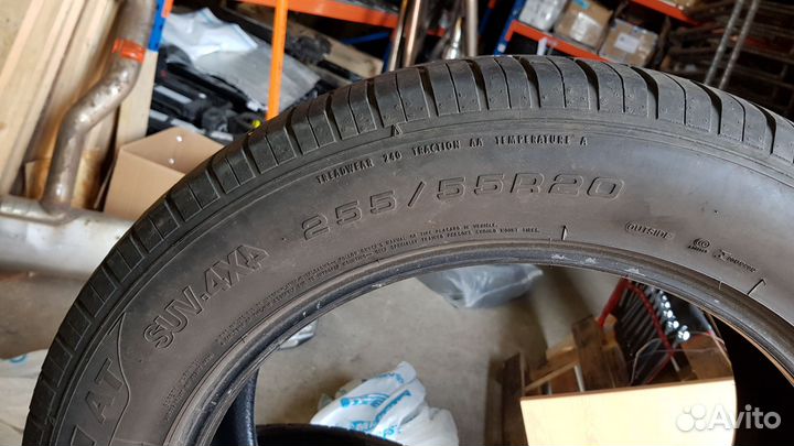 Goodyear Eagle F1 AT 255/55 R20