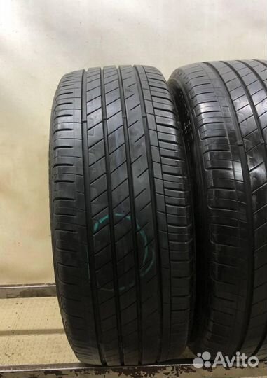 Goodyear EfficientGrip Performance 235/45 R19 95V