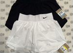 Теннисные шорты Nike