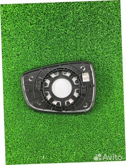 Зеркальный элемент правый Hyundai Elantra 5