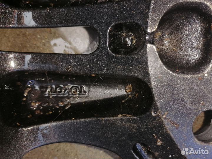 Диски литые Toyota Land Cruiser r16