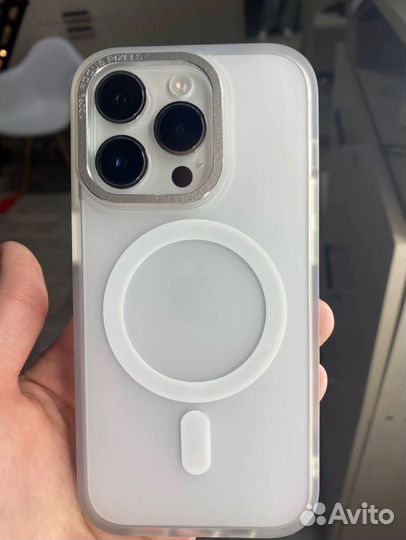 Чехол на iPhone 14 pro