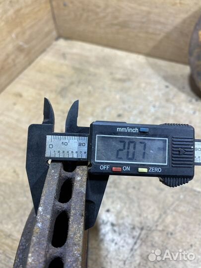 Комплект передних тормозных дисков Focus 2 D155