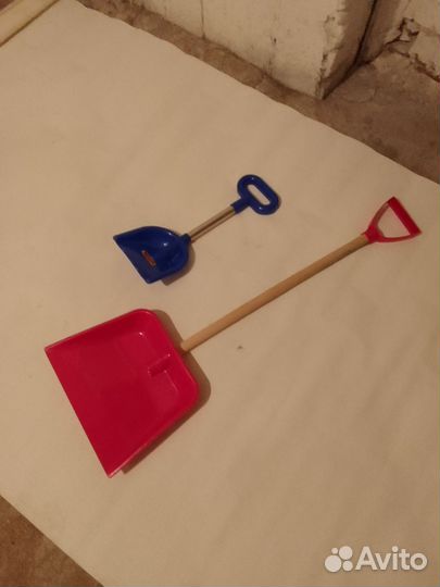 Лопатка детская для снега