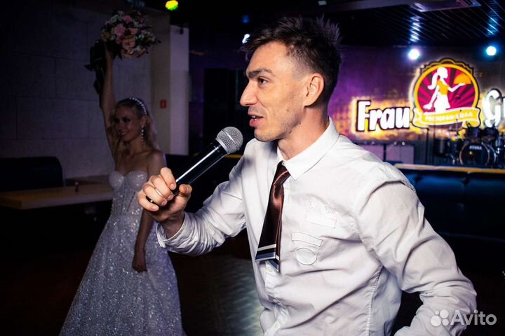 Ведущий на мероприятие + ди-джей