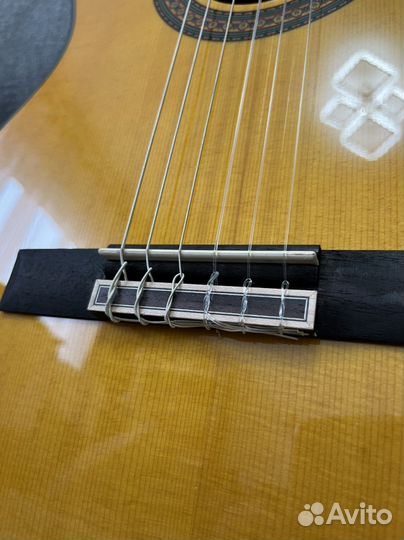 Классическая гитара yamaha c80