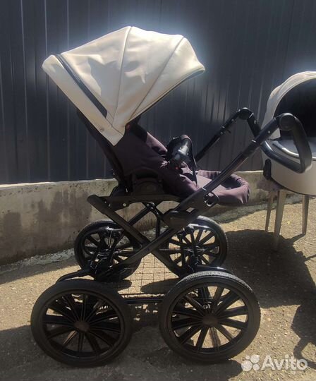 Коляска riko бasic с классической рамой