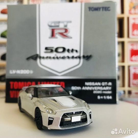 TLV tomytec nissan gtr 50th anniversary