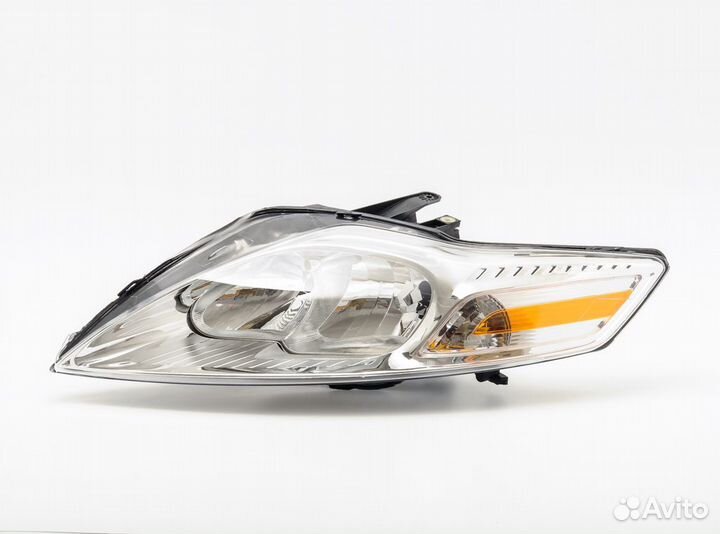 Фара левая Ford Mondeo 4