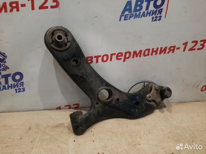 Рычаг передний левый Toyota Corolla E150