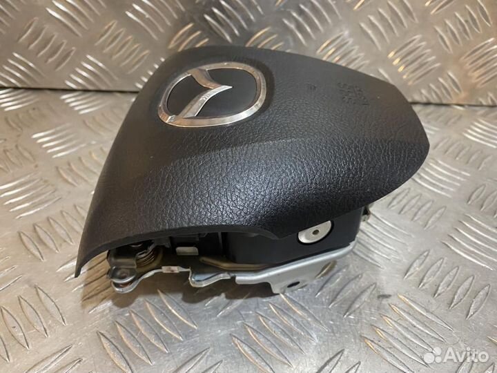 Подушка безопасности в рулевое колесо Mazda Mazda6