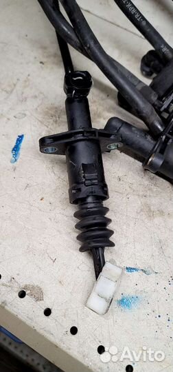 Главный цилиндр сцепления Vw Transporter 2003-2015