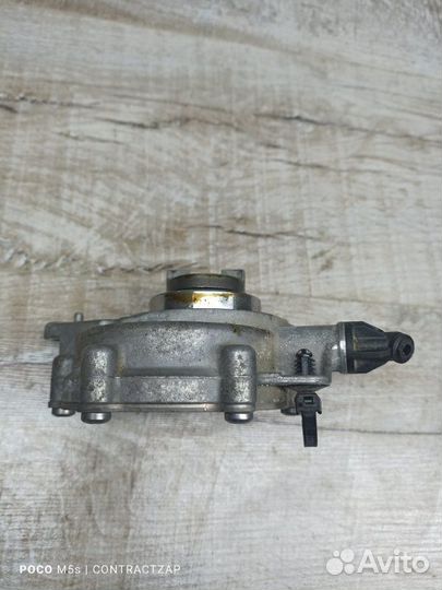 Вакуумный насос тормозов Citroen C4 B71 EP6C 2013