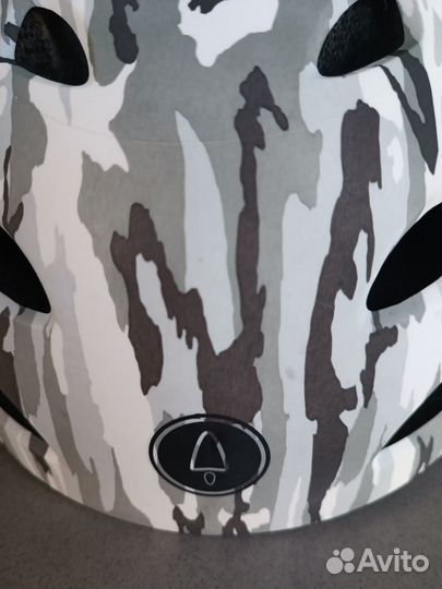 Шлем велосипедный + подарок 10 конусов