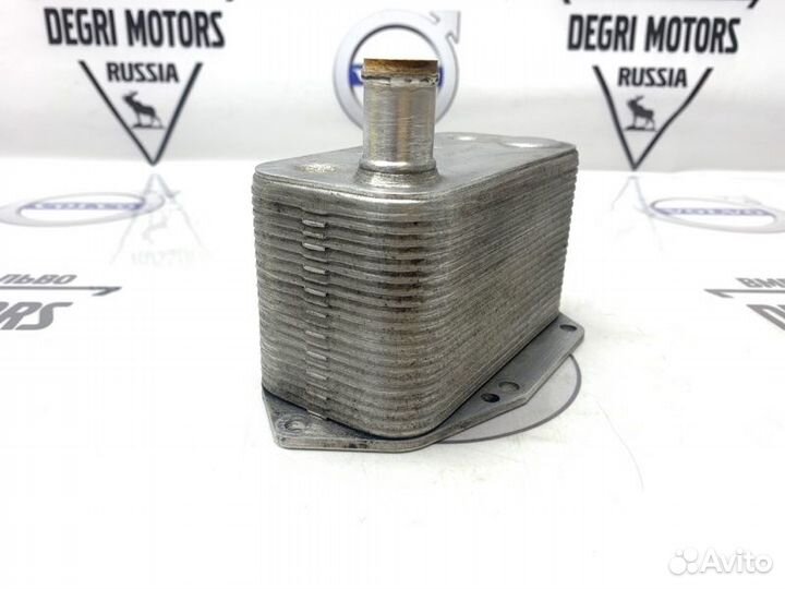 Радиатор масляный двигателя Range Rover L322 02-09