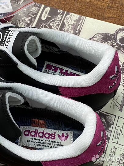 Tmnt x adidas Superstar “Shredder”