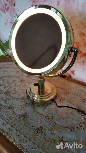 Зеркало настольное с подсветкой BaByliss