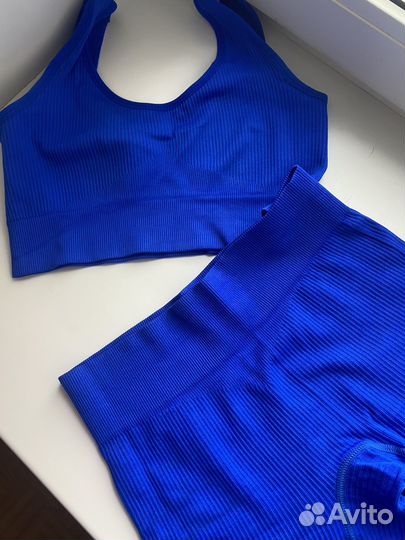 Костюм в рубчик