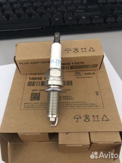 Свеча зажигания иридиевая Hyundai/KIA 1884611070
