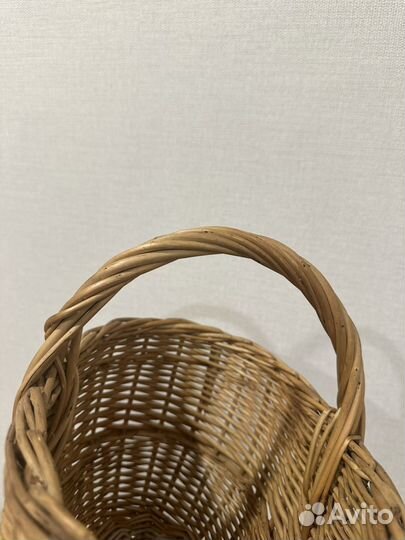 Корзина плетеная