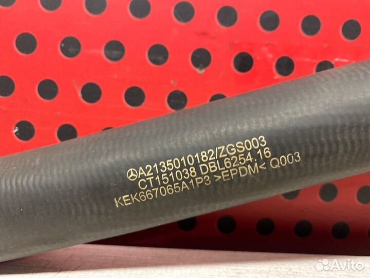 Патрубок радиатора Mercedes-Benz E-Class W213