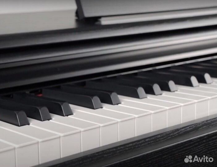 Цифровое пианино Yamaha + Банкетка + Наушники (Ком