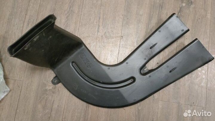 Воздуховод левый Bmw X5 E53 M62 4.6IS 2002